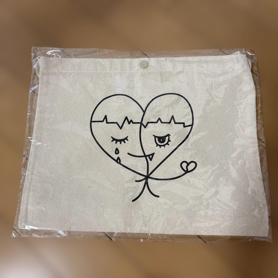 ゆず　ガチャ　当たりサコッシュ　心音　キドアイラくん Amazon.co.jp: ゆずガチャ 当たり 心音 キドアイラくん サコッシュ I
